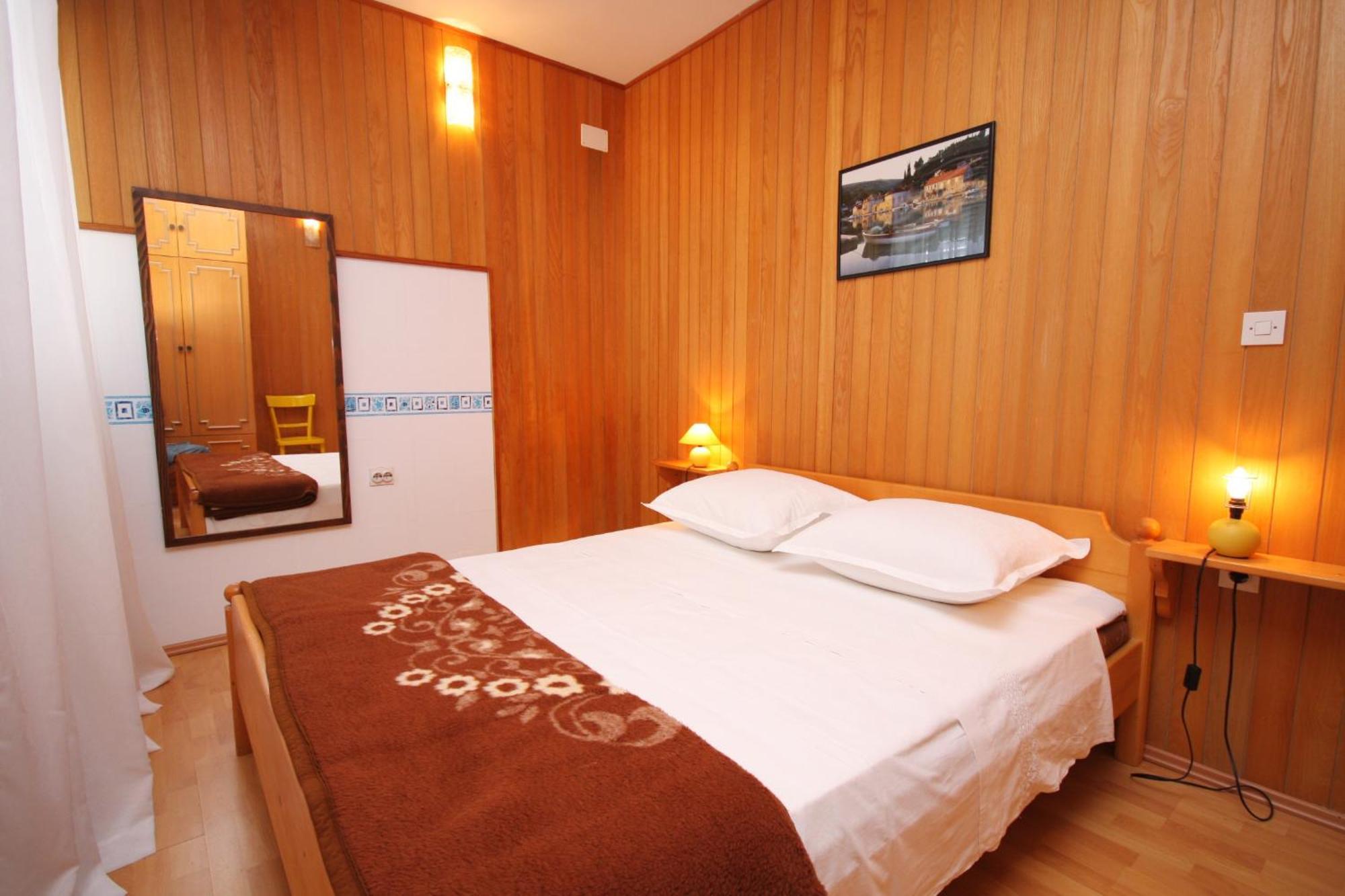 Apartments By The Sea Jezera, Murter - 5063 Kamer foto