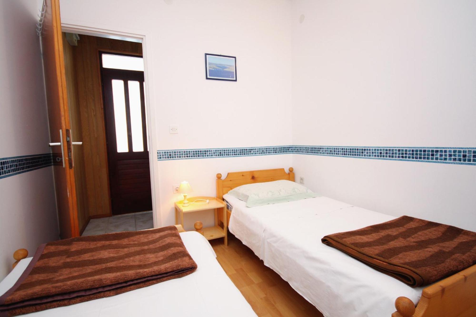 Apartments By The Sea Jezera, Murter - 5063 Kamer foto